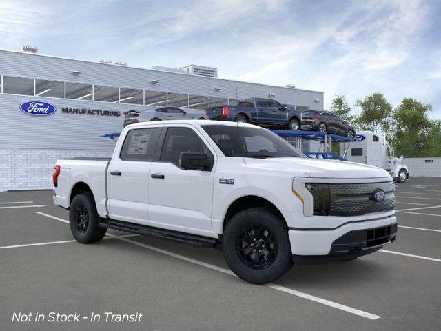 Photo of 2025 Oxford White Ford F-150 Lightning