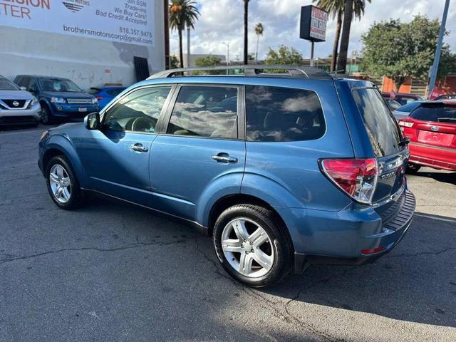 Photo of 2009 Newport Blue Pearl Subaru Forester