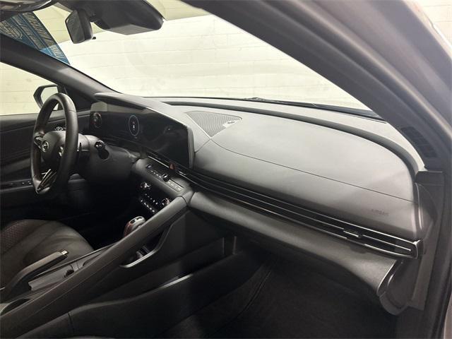 Photo of 2023 Fluid Metal Hyundai ELANTRA
