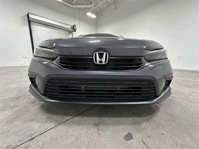Photo of 2022 Meteorite Gray Metallic Honda Civic