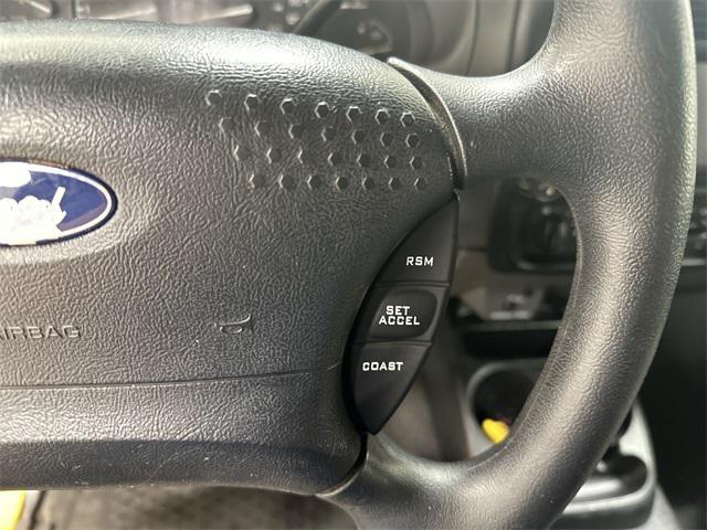 Photo of 2002 Yellow Ford Ranger