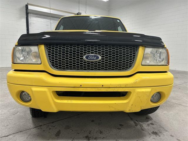 Photo of 2002 Yellow Ford Ranger