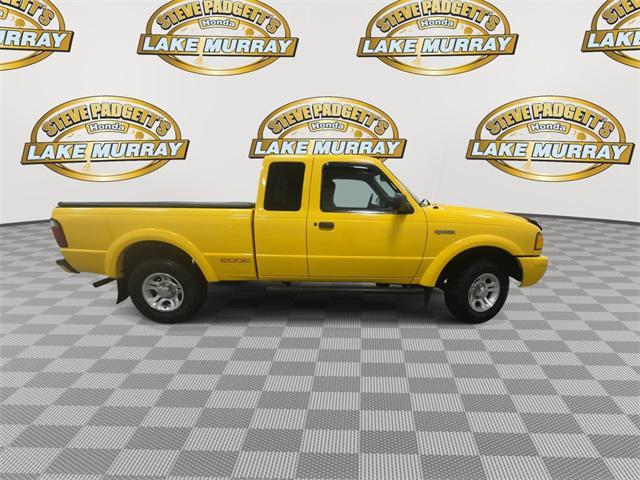 Photo of 2002 Yellow Ford Ranger