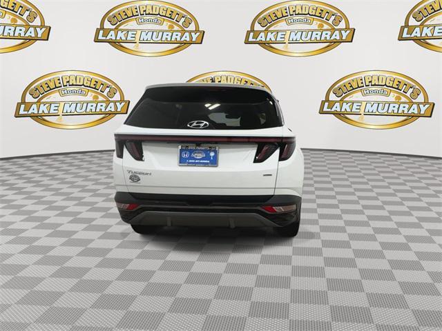 Photo of 2022 Quartz White Hyundai TUCSON