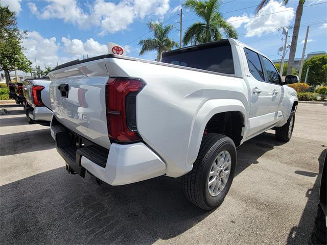 Photo of 2025 Ice Cap Toyota Tacoma