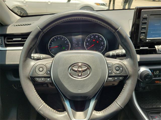 Photo of 2022 Blizzard Pearl Toyota RAV4