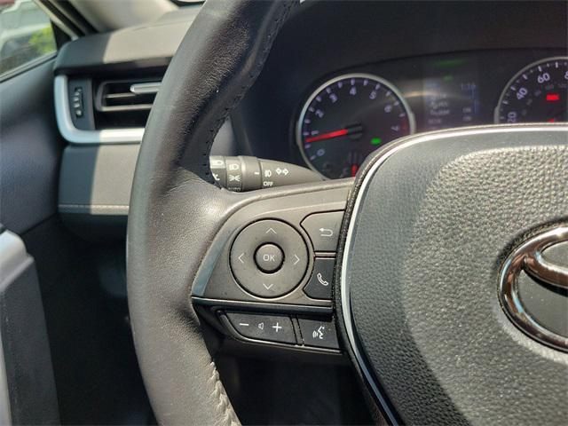 Photo of 2022 Blizzard Pearl Toyota RAV4