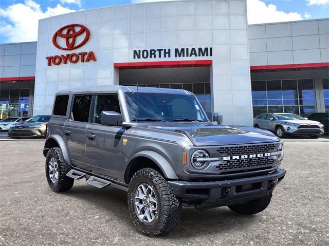 Photo of 2024 Carbonized Gray Metallic Ford Bronco