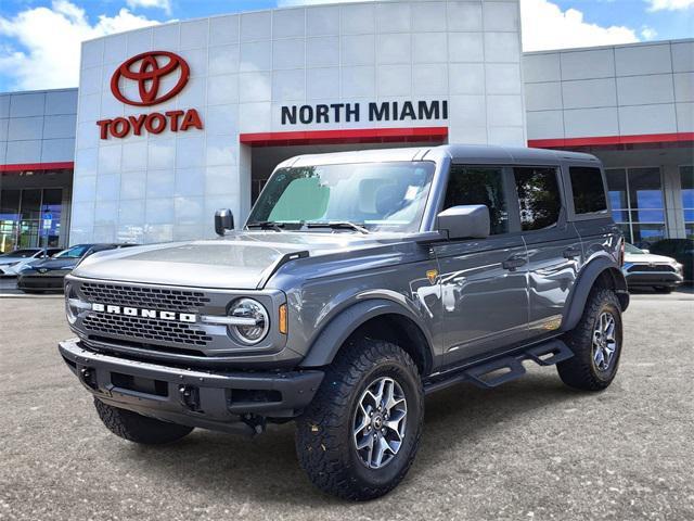 Photo of 2024 Carbonized Gray Metallic Ford Bronco