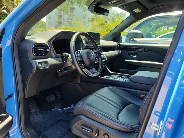 Photo of 2024 Diffused Sky Pearl Honda Pilot