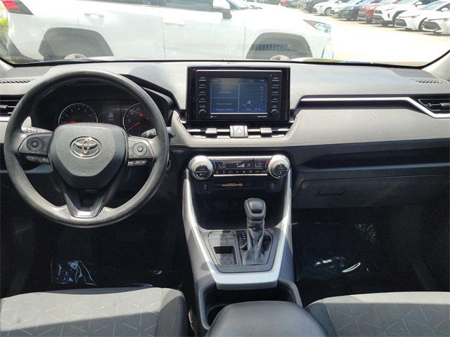 Photo of 2020 Blue Toyota RAV4