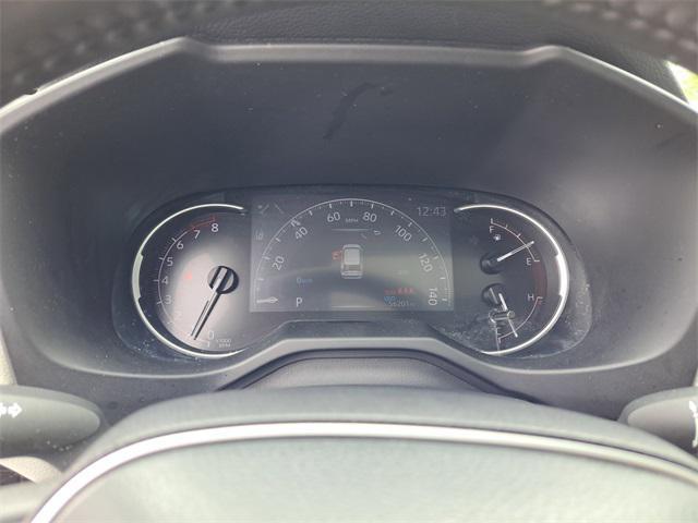 Photo of 2023 White Toyota RAV4