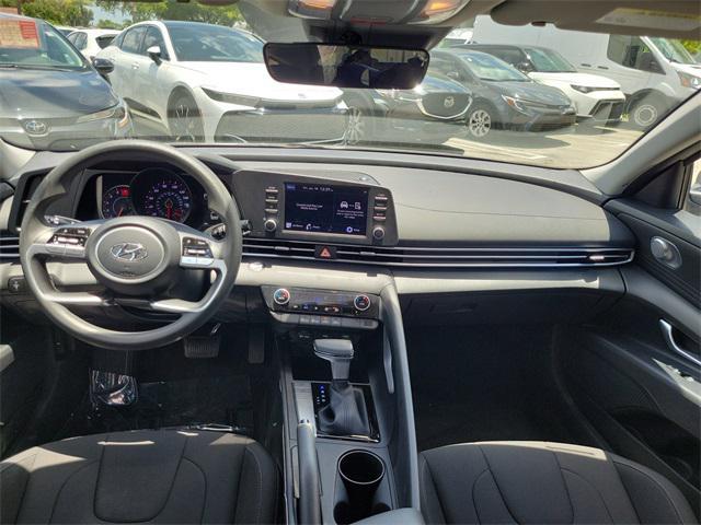Photo of 2023 Fluid Metal Hyundai ELANTRA