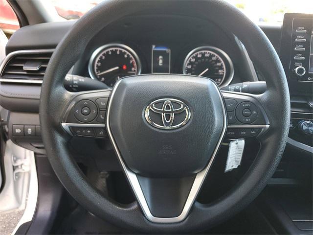 Photo of 2023 Ice Cap Toyota Camry