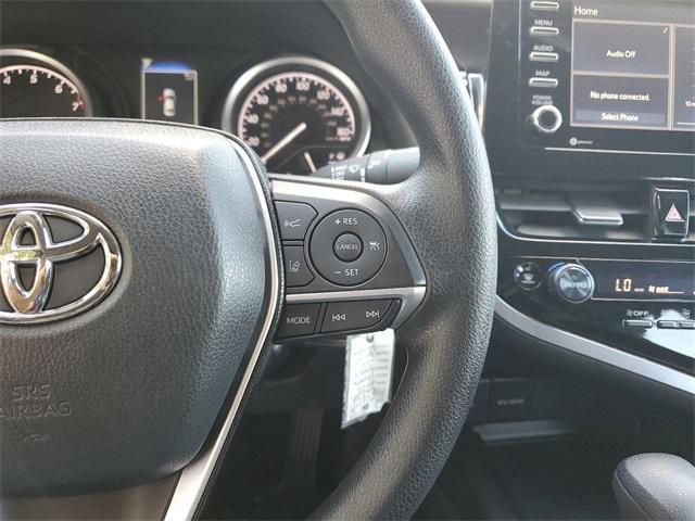 Photo of 2023 Ice Cap Toyota Camry