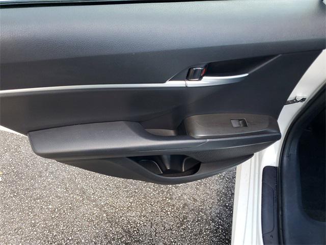 Photo of 2023 Ice Cap Toyota Camry