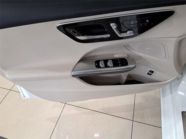 Photo of 2022 Polar White Mercedes-Benz C-Class