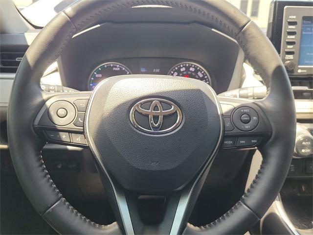 Photo of 2022 Blizzard Pearl Toyota RAV4 Hybrid