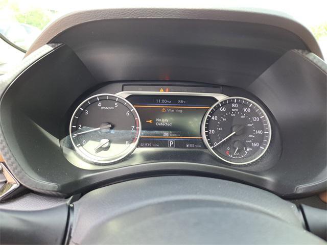 Photo of 2022 Super Black Nissan Sentra