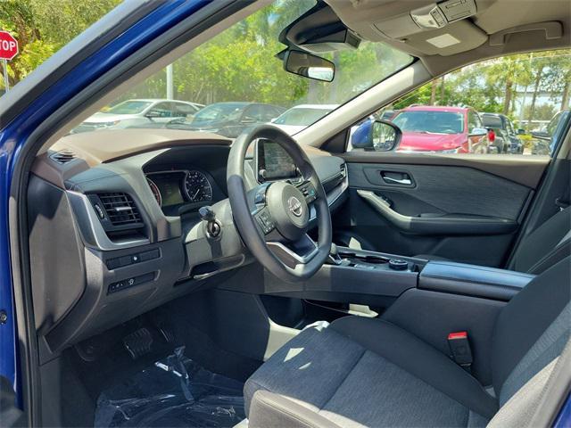 Photo of 2023 Caspian Blue Metallic Nissan Rogue