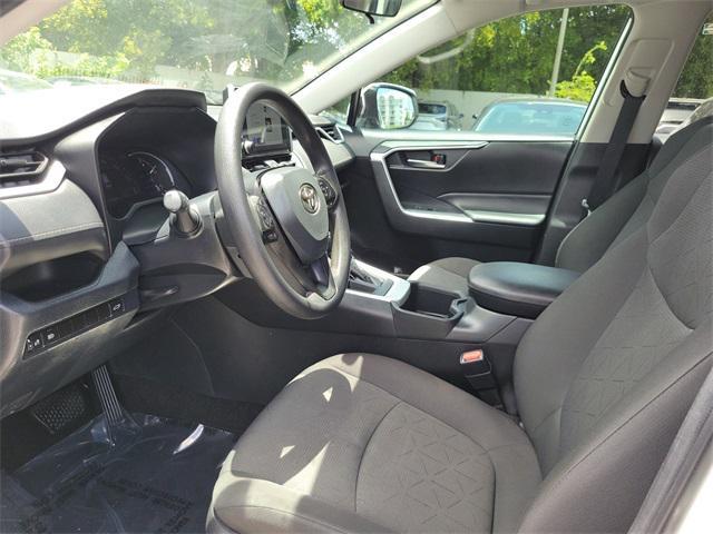 Photo of 2023 Ice Cap Toyota RAV4