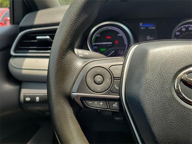 Photo of 2023 Ice Cap Toyota Camry