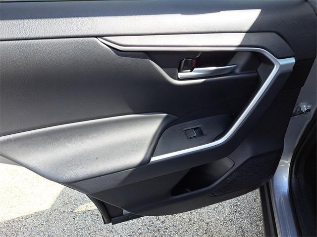 Photo of 2024 Silver Sky Metallic Toyota RAV4