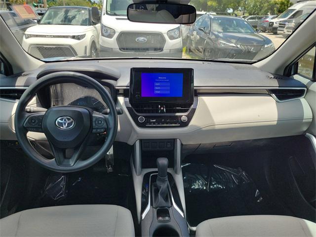 Photo of 2024 Blue Toyota Corolla Cross
