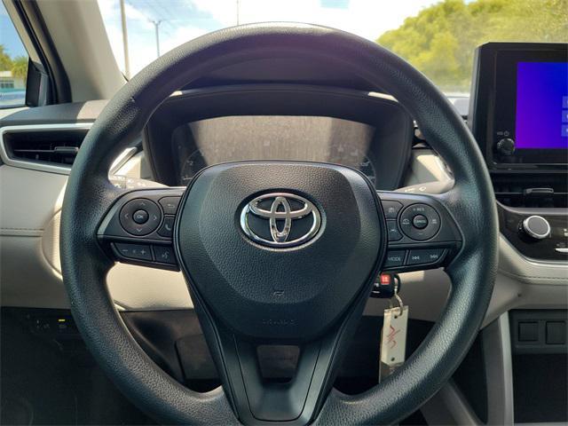 Photo of 2024 Blue Toyota Corolla Cross