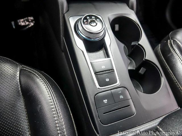 Photo of 2022 CARBONIZED GRAY Ford Escape