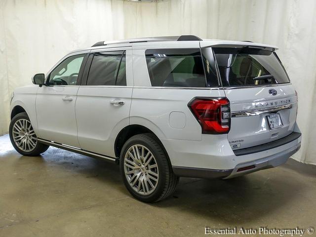 Photo of 2023 OXFORD WHITE Ford Expedition