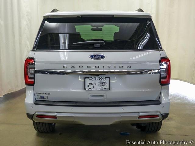 Photo of 2023 OXFORD WHITE Ford Expedition