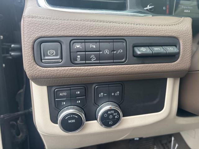Photo of 2021 Hunter Metallic GMC Yukon