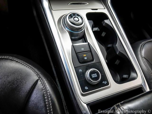 Photo of 2021 STAR WHITE MET TRI-COAT Ford Explorer