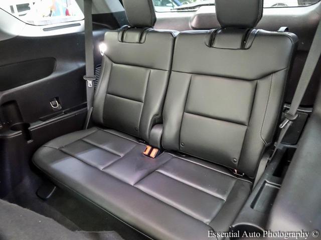 Photo of 2021 STAR WHITE MET TRI-COAT Ford Explorer