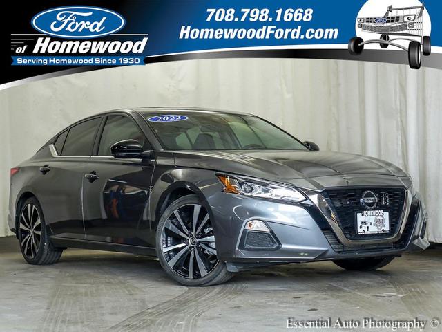 Photo of 2022 Gun Metallic Nissan Altima