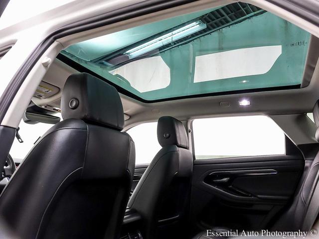 Photo of 2020 White Land Rover Range Rover Evoque