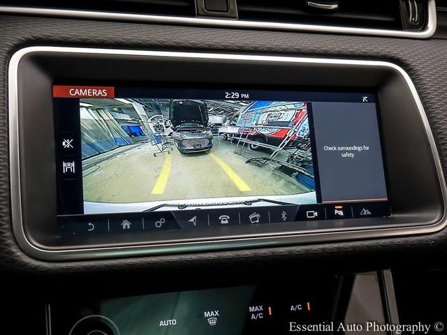 Photo of 2020 White Land Rover Range Rover Evoque