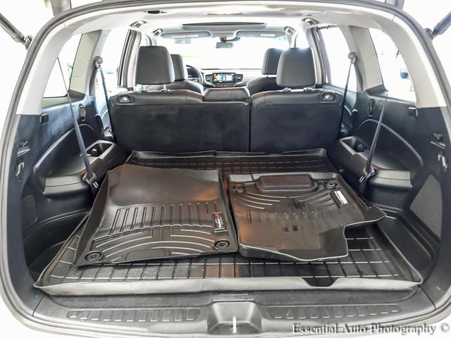 Photo of 2022 Platinum White Pearl Honda Pilot