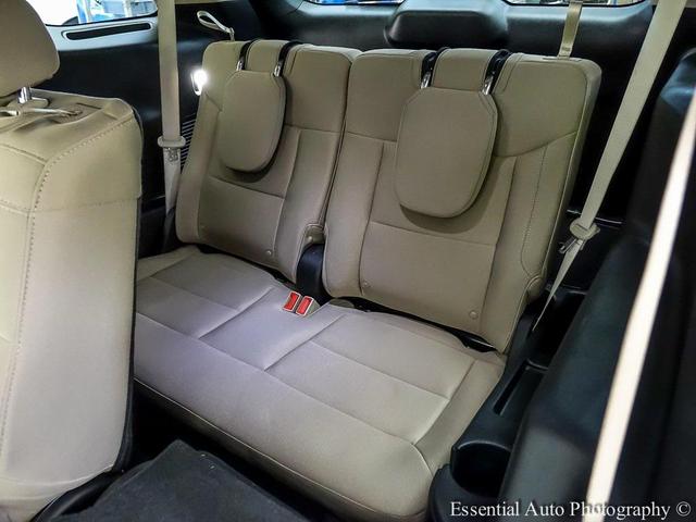 Photo of 2022 CARBONIZED GRAY METALLIC Ford Explorer