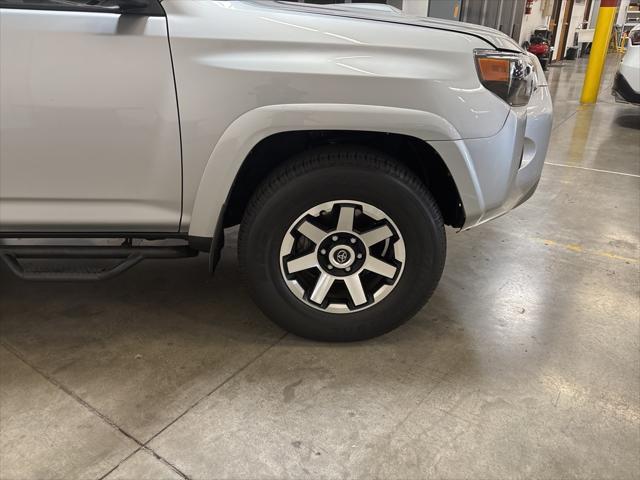 Photo of 2022 Classic Silver Metallic Toyota 4Runner