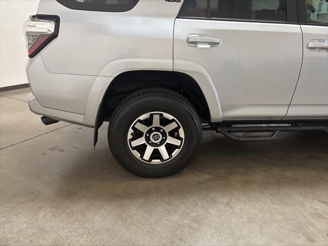 Photo of 2022 Classic Silver Metallic Toyota 4Runner