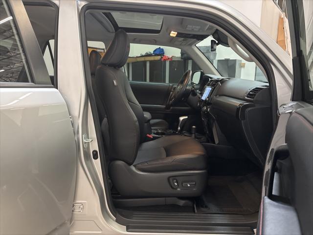 Photo of 2022 Classic Silver Metallic Toyota 4Runner