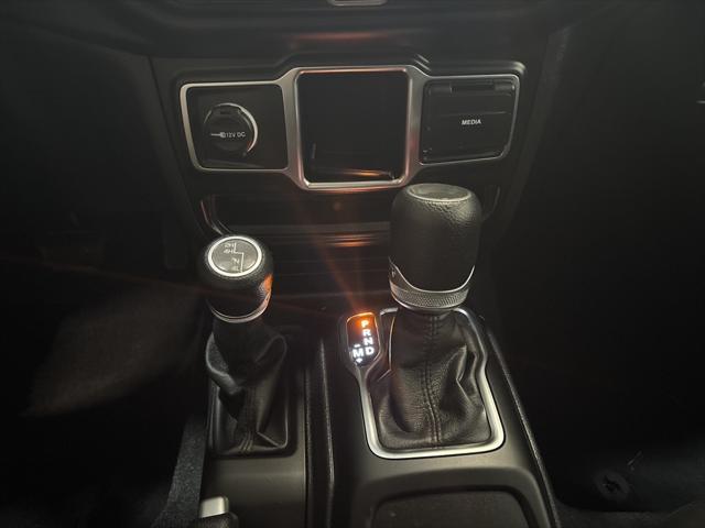 Photo of 2023 Earl Clearcoat Jeep Wrangler