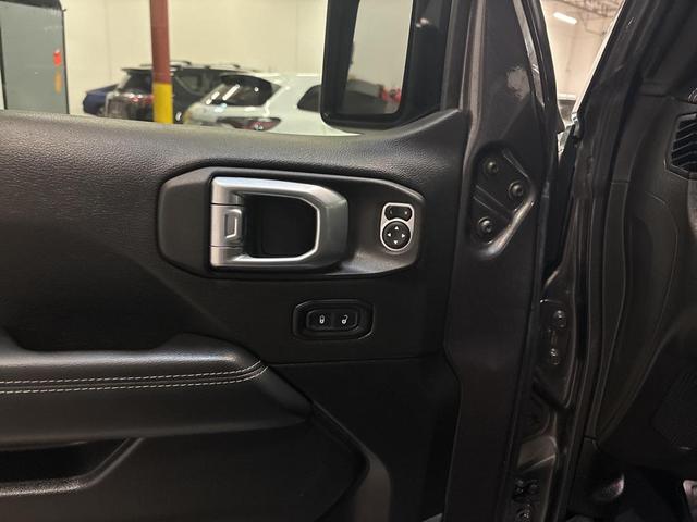 Photo of 2022 Granite Crystal Metallic Clearcoat Jeep Wrangler Unlimited 4xe