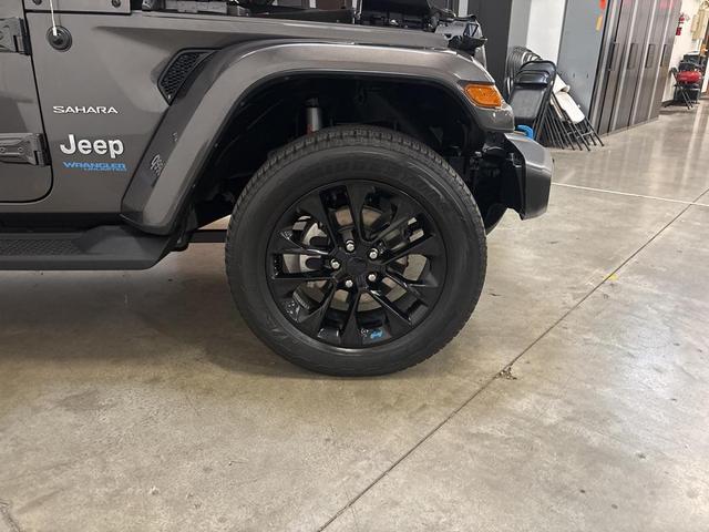 Photo of 2022 Granite Crystal Metallic Clearcoat Jeep Wrangler Unlimited 4xe