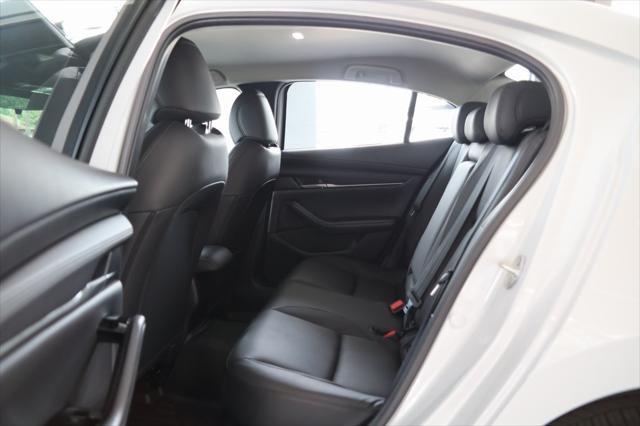 Photo of 2025 Ceramic Metallic Mazda Mazda3