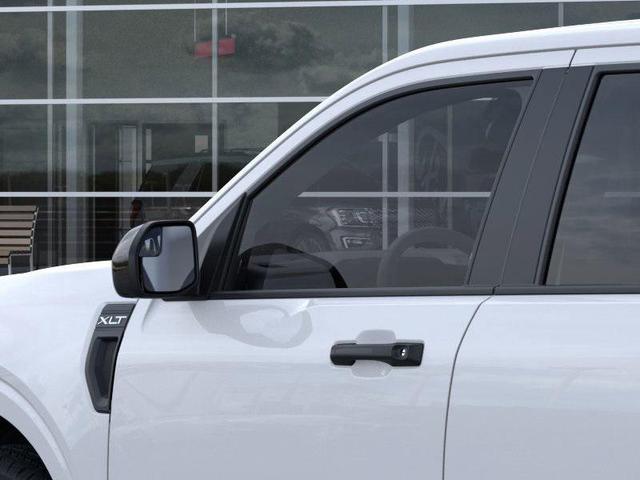 Photo of 2025 Oxford White Ford Maverick