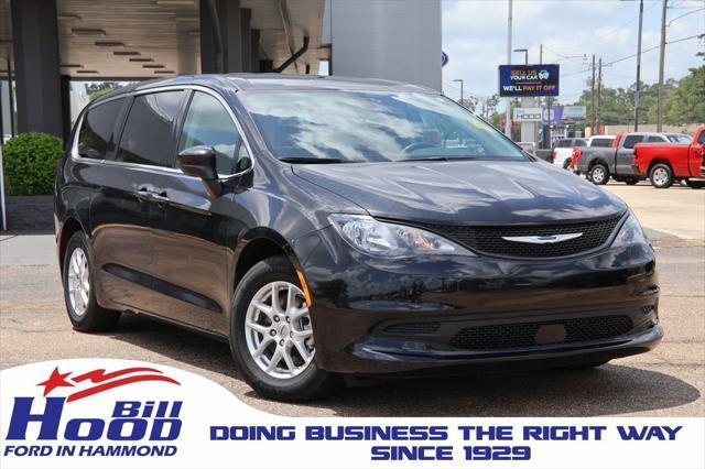 2022 Chrysler Voyager