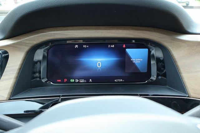 Photo of 2024 Deep Black Pearl Volkswagen Atlas